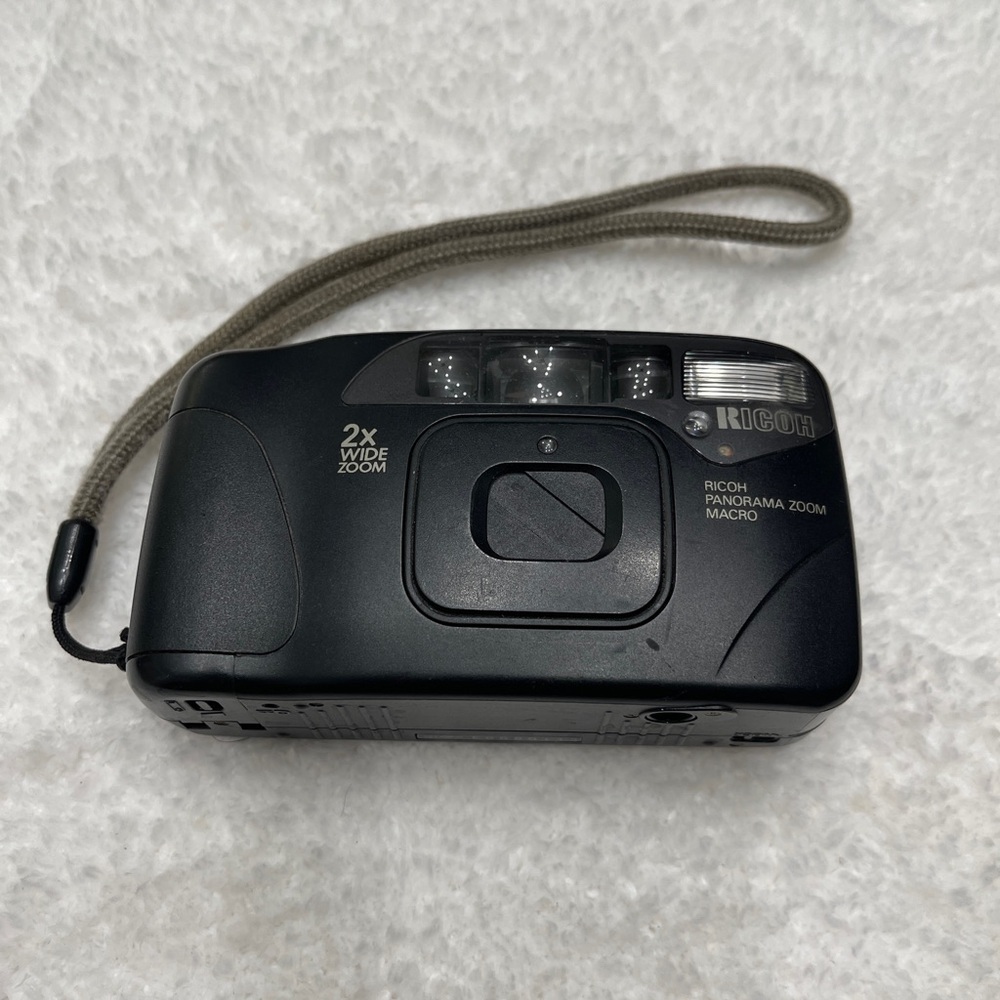 RICOH Shotmaster Ultra Zoom Super Panorama Zoom Macro Untested No Battery